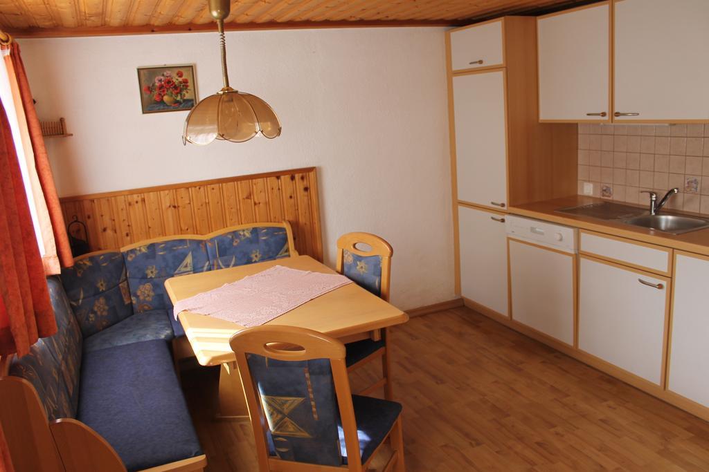 Knappenhaus Rauris Bilik gambar